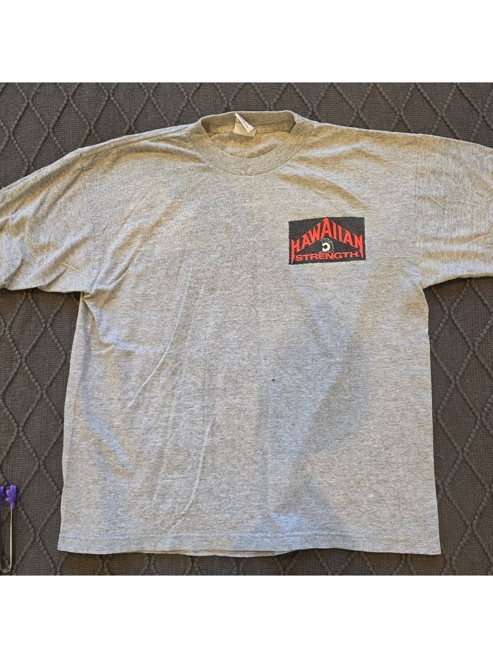 Hawaiian Strength Vintage Mens T-Shirt